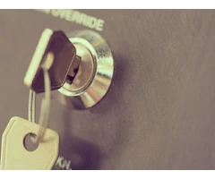 locksmith ealing
