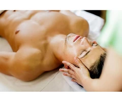 Male masseur 4 Men!