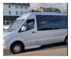 How to Hire Minibus With Driver South West London