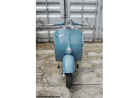 Vespa Scooter VBB Medium Blue - 3/6