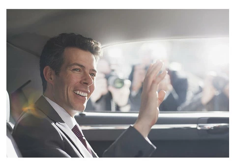 London Chauffeurs - Elevate Your Journey with Luxury and Precision - 2/2