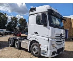 Mercedes Actros for rent