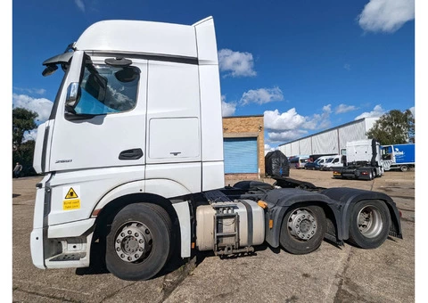 Mercedes Actros BigSpace for rent - 5/8