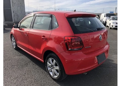ON SALE! VW Polo SE 1.2 TSi - Your Perfect Blend of Performance and Economy! - 2/4