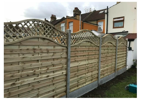 Elevate Your Garden with UK Fencing Ltd's Premier Garden Fencing Services!