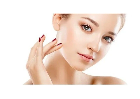 Dr Hala Medical Aesthetics - 2/4