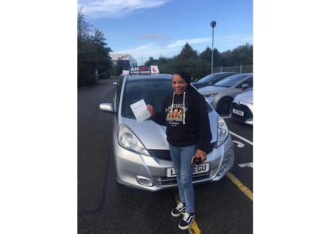 Are you looking for most convenient Automatic Driving School? - 1/3
