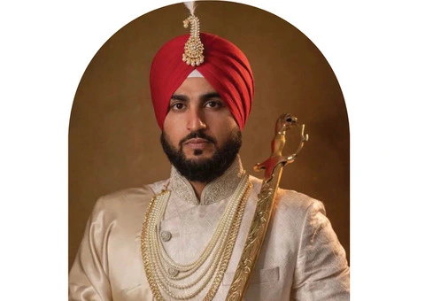 Viyaah UK - Curating Sikh Groom Accessories for a Timeless Wedding Ensemble